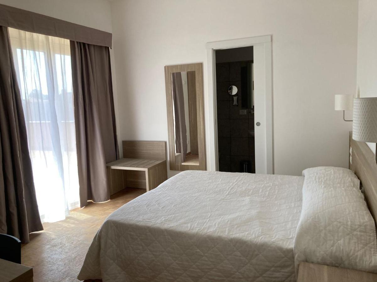 Hotel Nova Domus Aurelia — Zdjęcia 2
